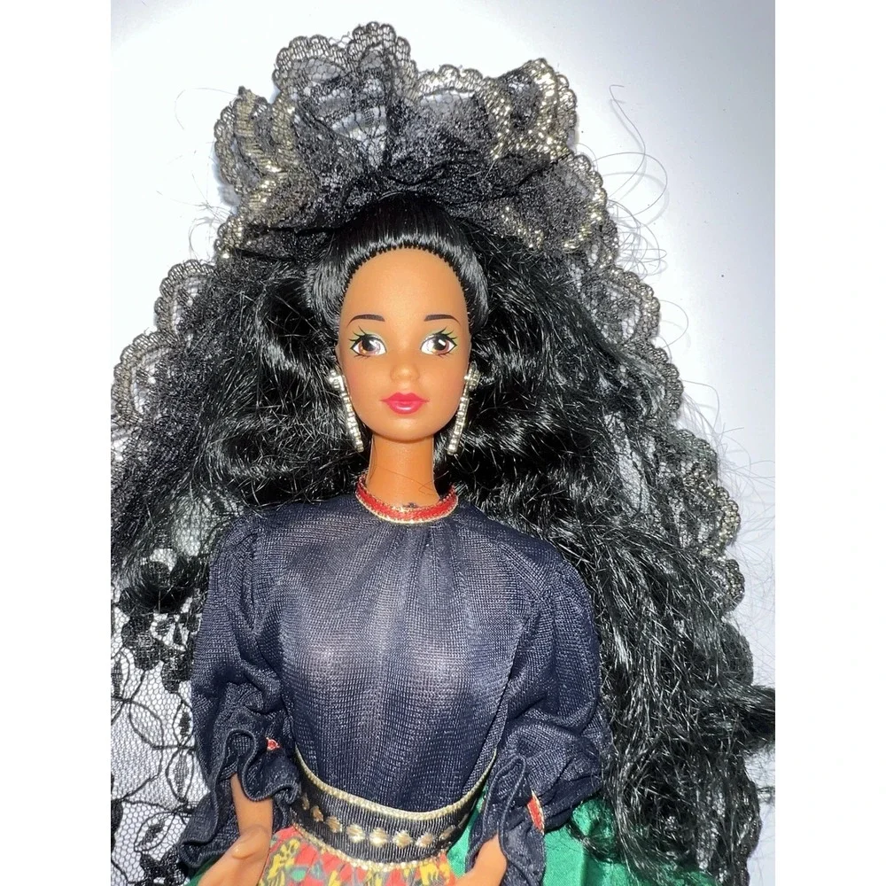 (…3) NRFB Mattel Dolls of the World Spanish Barbie